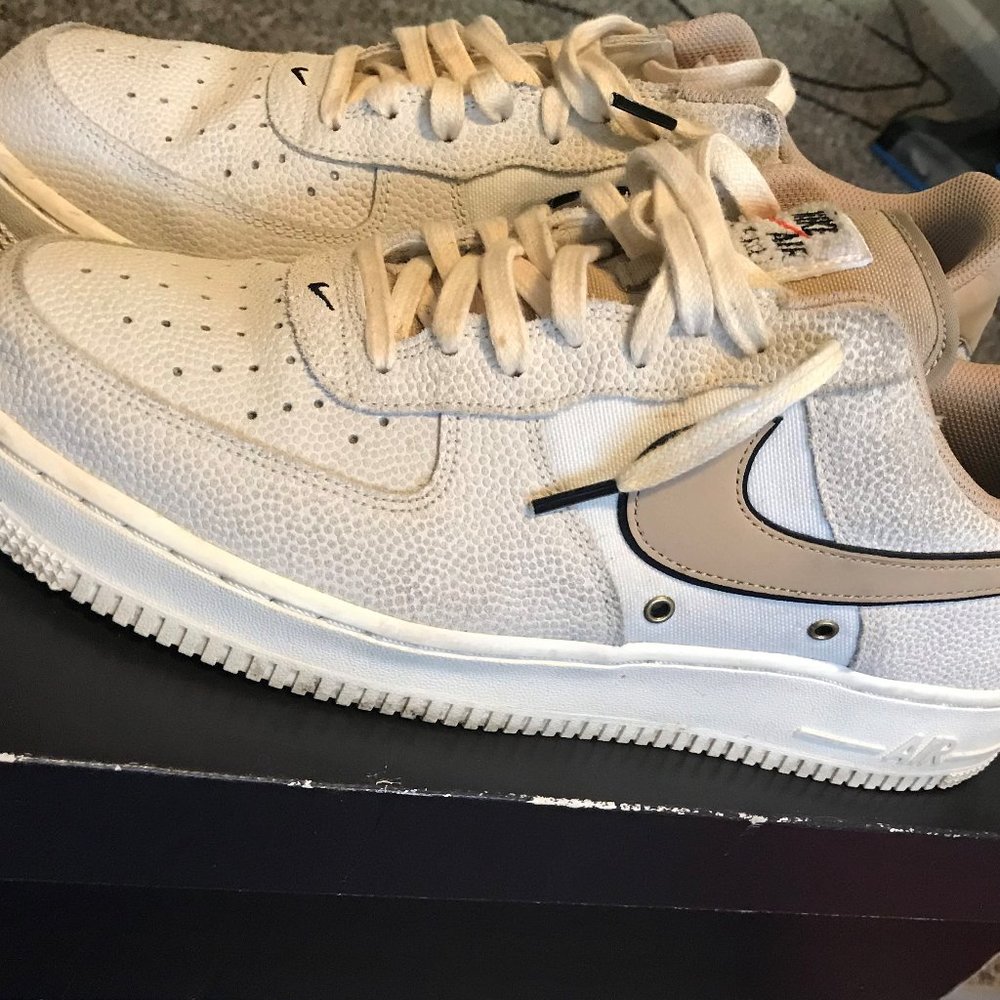 Nike Men's Air Force 1 Tan, Bone, and White